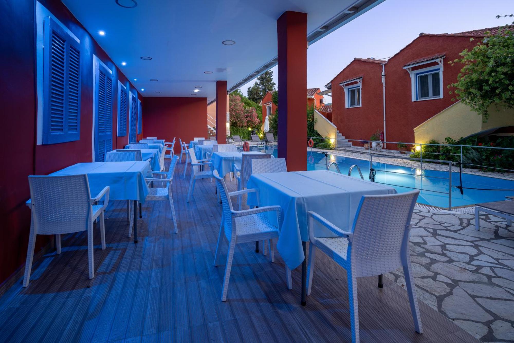 Vliho Bay Boutique Hotel Yénion Eksteriør bilde