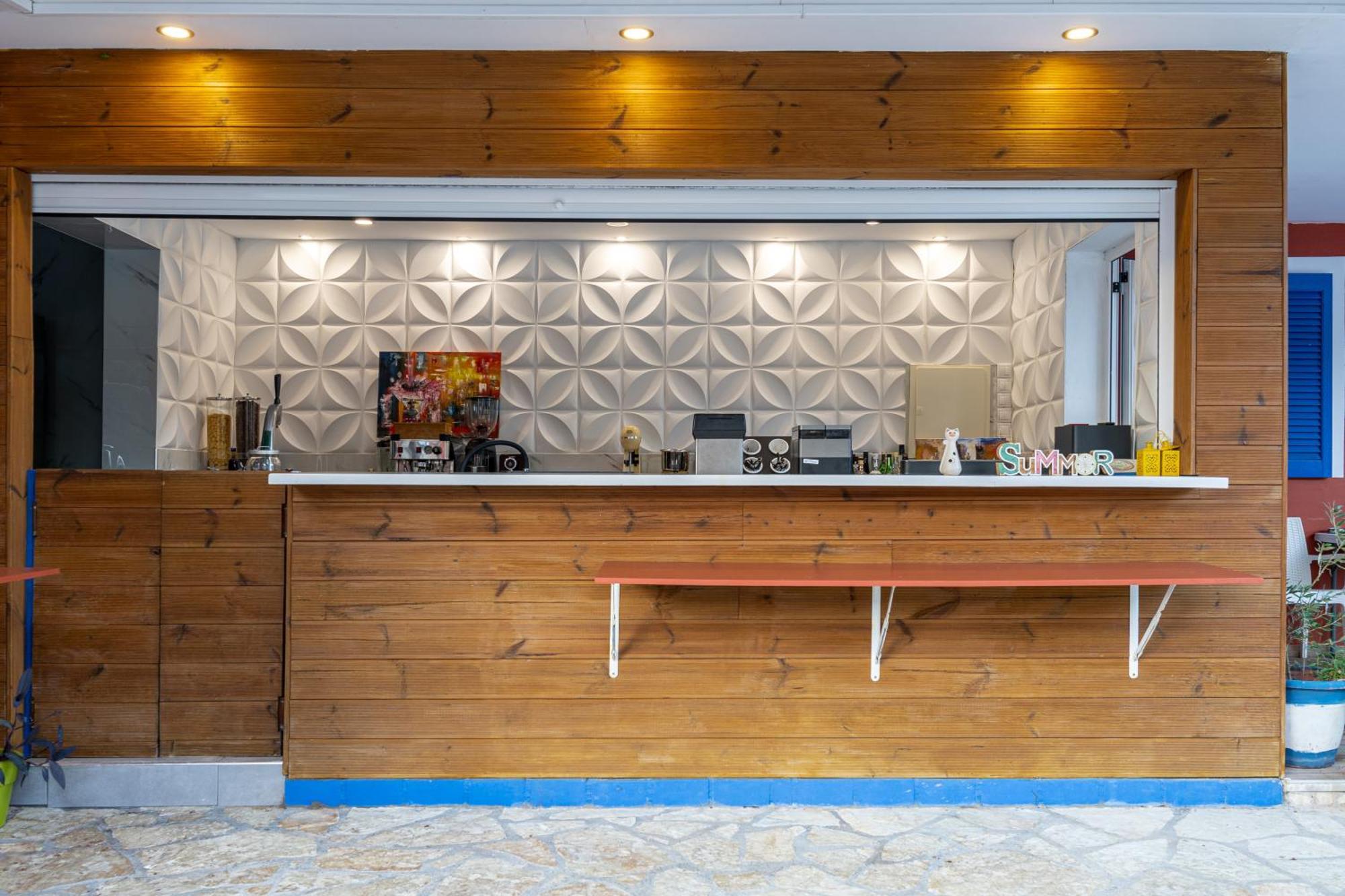 Vliho Bay Boutique Hotel Yénion Eksteriør bilde
