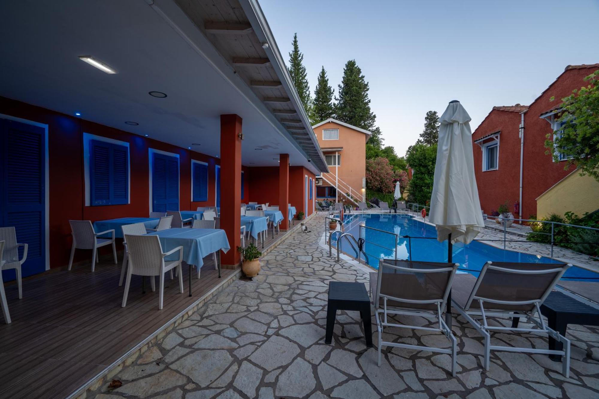 Vliho Bay Boutique Hotel Yénion Eksteriør bilde