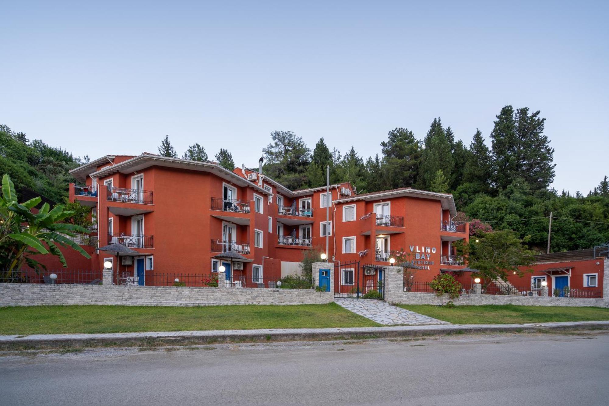 Vliho Bay Boutique Hotel Yénion Eksteriør bilde