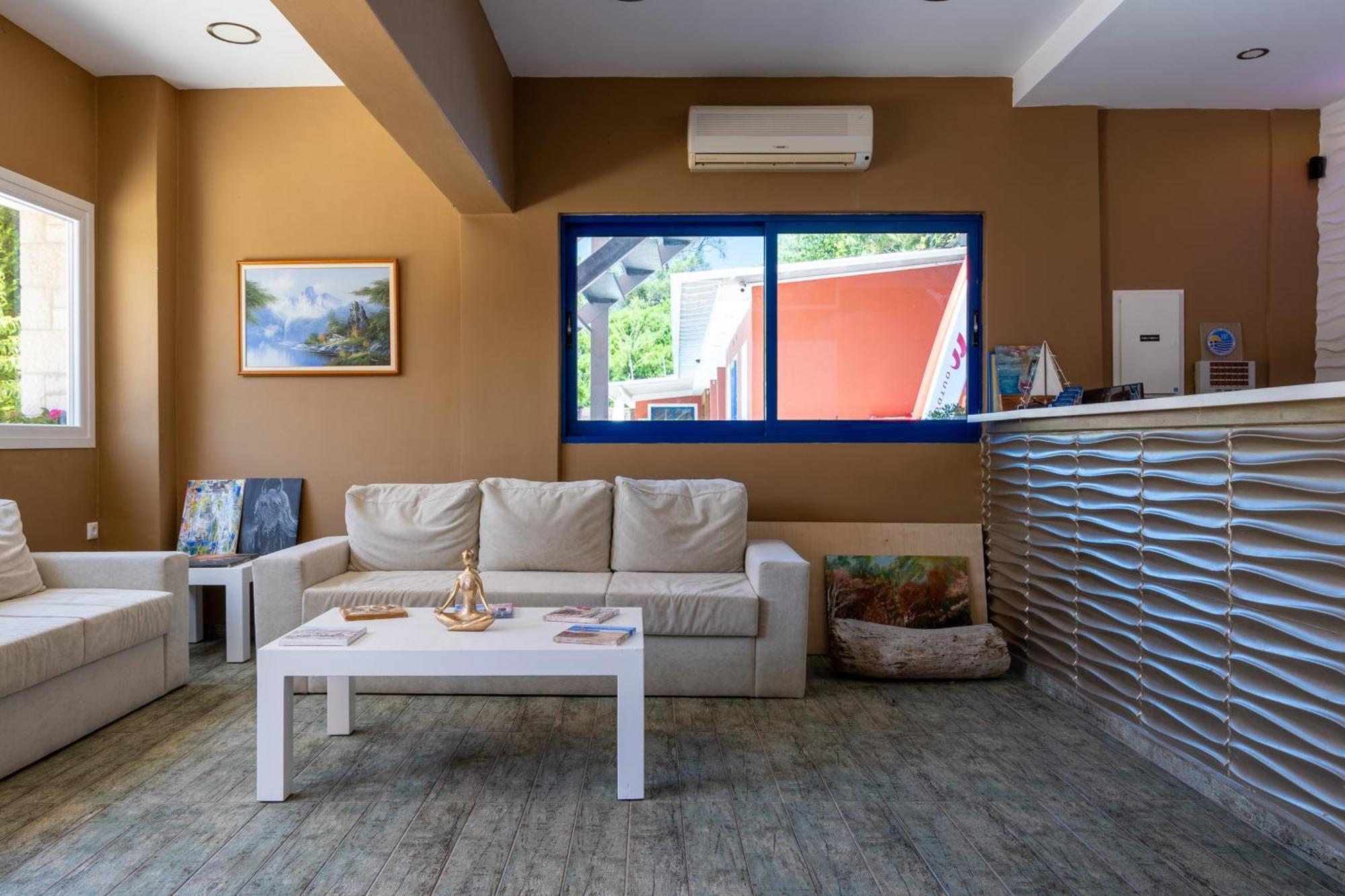 Vliho Bay Boutique Hotel Yénion Eksteriør bilde
